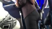 Video sex hot buen trasero en el bus en pantalon negro online