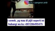 Watch video sexy Pangeran Andrian mijitin dosen yg haus Mp4 online