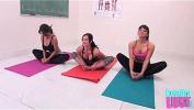 Video porn hot Kendra Lust teaches yoga online - IndianSexCam.Net