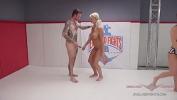 Video sex Busty blonde MILF London River is no match at all for tattooed Will Havoc in a competitive nude wrestling match online high speed