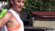 Video sex Cutie 039 s Moving Day Quickie video starring Gigi Flamez Mofos period com Mp4