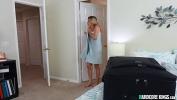 Video sex Little man Juan El Caballo Loco hides in luggage of big tits blonde MILF Cory Chase and when she is found him he bangs her hairy pussy till cums