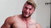 Video porn hot Muscular gay fucking a twink online high speed