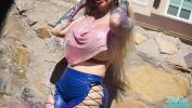 Video sexy hot Sabrina Sabrok rubia tetona cogiendose un dildo y mamando verga rico HD online