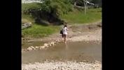 Free download video sex Caminando casi desnuda en un rio Mp4